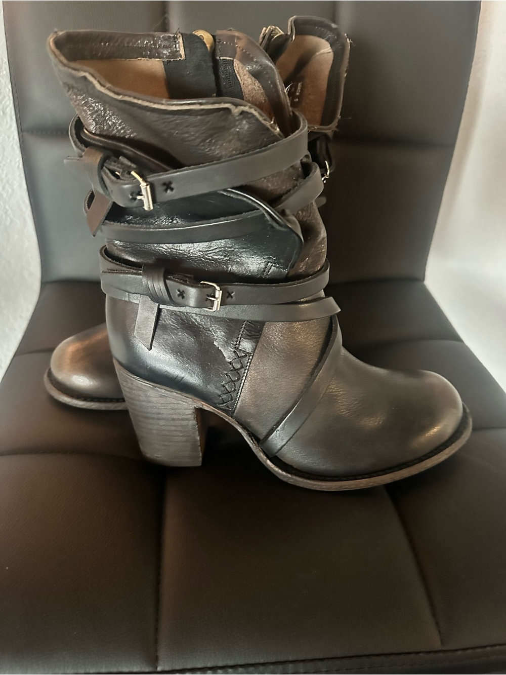 Freebird Baker Boots - Picture 4 of 7